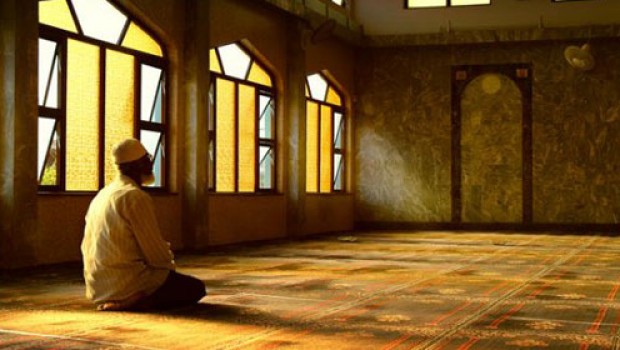Bolehkah Itikaf Tidak di Masjid?