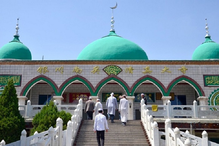 Begini Adab Memasuki Masjid