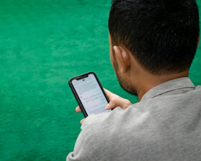 Aplikasi Al-Qur’an Digital: Transformasi Perkembangan Bentuk Al-Qur’an