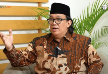 Beragama dengan Nalar dan Akhlak: Meneladani Gus Nadir Beragama dengan Nalar dan Akhlak: Meneladani Gus Nadir